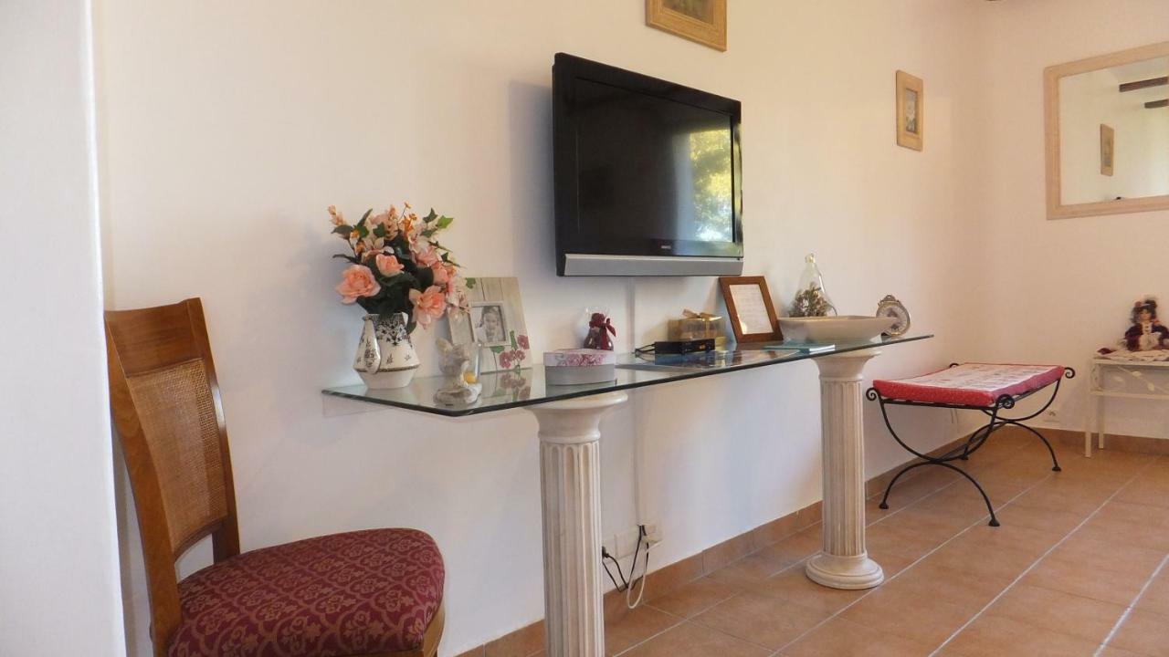Les Chambres De L'Hote Antique Pietra Longa Salvini Exterior foto